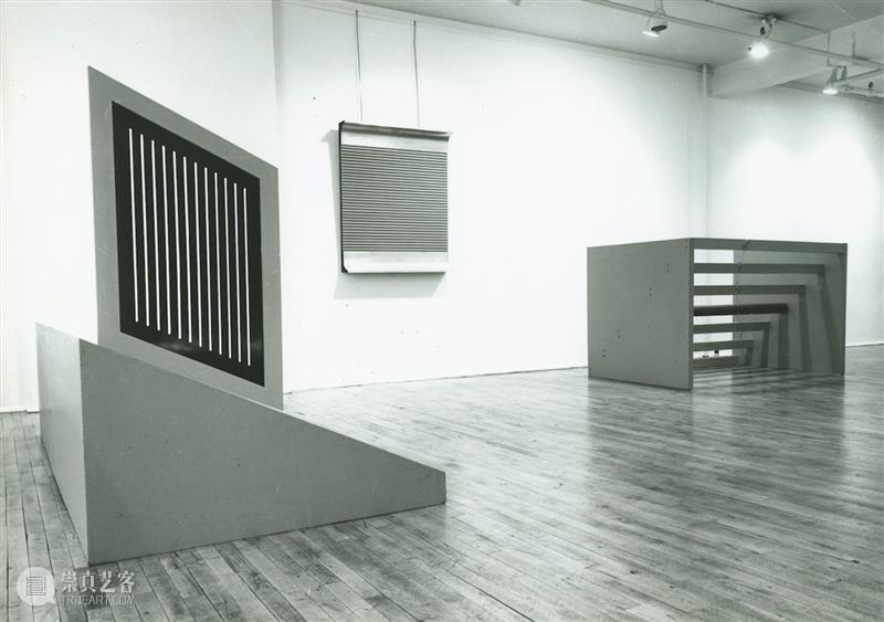 今日生日|唐纳德·贾德(Donald Judd) 贾德 唐纳德 Donald Judd 生日 现场 纽约现代艺术博物馆 MoMA 肖像 美国 崇真艺客