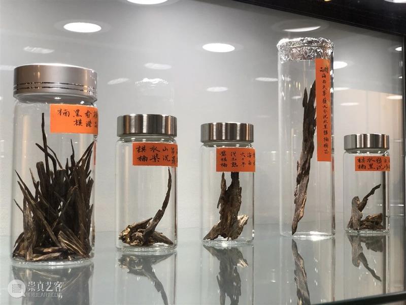 首届圣佳艺术博览会暨东瀛遗珠特展今日于圣佳艺术空间盛大开幕！ 圣佳艺术空间盛大 东瀛 遗珠 特展 首届圣佳艺术博览会暨 时间 开幕式 VIP 公众展 地址 崇真艺客