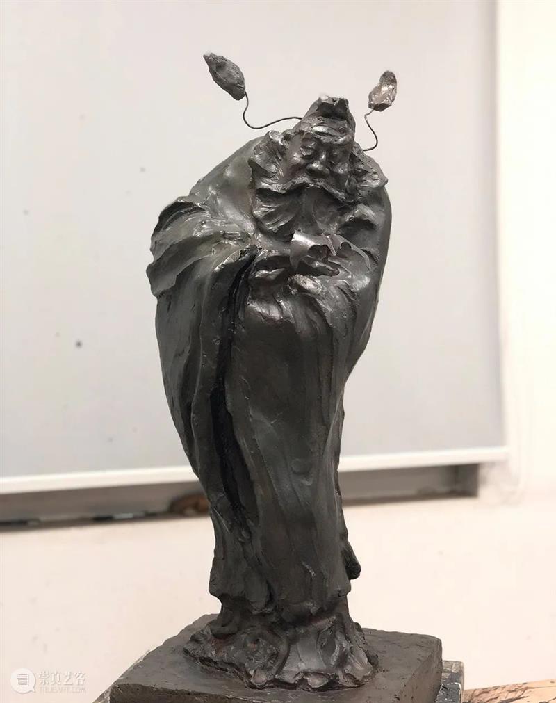 毕业季丨2021南京大学艺术学院雕塑专业硕士毕业作品展 毕业季 专业 南京大学艺术学院 硕士 作品展 雕塑 上方 中国舞台美术学会 右上 星标 崇真艺客