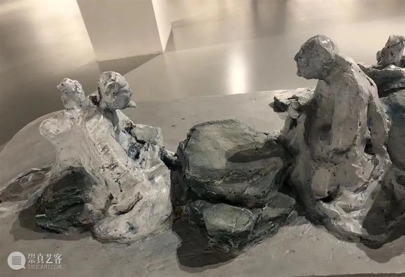 毕业季丨2021南京大学艺术学院雕塑专业硕士毕业作品展 毕业季 专业 南京大学艺术学院 硕士 作品展 雕塑 上方 中国舞台美术学会 右上 星标 崇真艺客