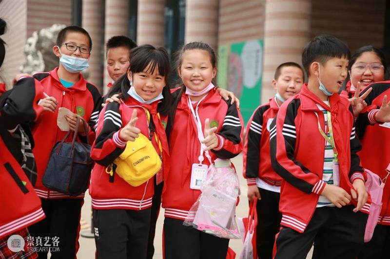 馆校共建 | 阳光未来艺术基金会“爱的启蒙”艺术之旅——走进清华大学艺术博物馆 艺术 清华大学艺术博物馆 馆校 阳光未来艺术基金会 文章 来源 阳光未来艺术教育基金会 公众 活动 北京协作者社会工作发展中心 崇真艺客
