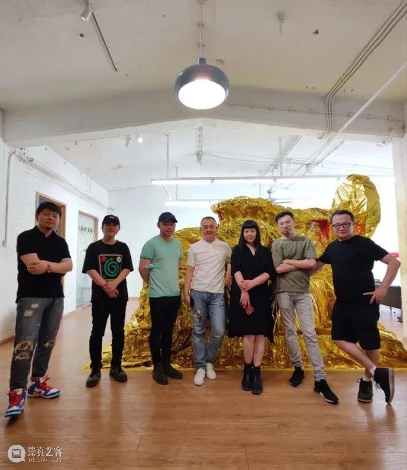 王恩来·释压 | 使用身体·文字记录 崇真艺客