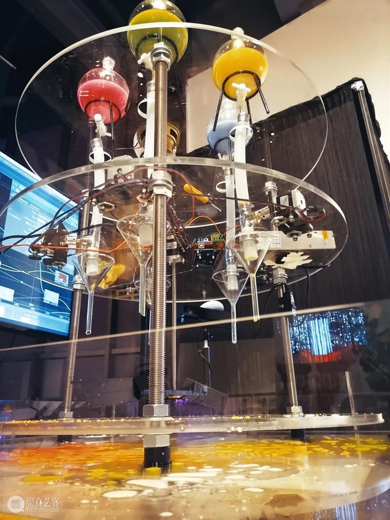 毕业季丨南京艺术学院新实验新造物：“机器梦”、“永恒轮回”、“千里时空” 毕业季 南京艺术学院 永恒轮回 机器 时空 实验 造物 夏花 万物 中国舞台美术学会 崇真艺客
