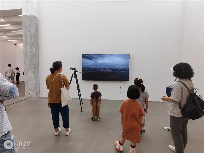 【展览现场】曹雨：路过人间 现场 曹雨 人间 View Opening 崇真艺客