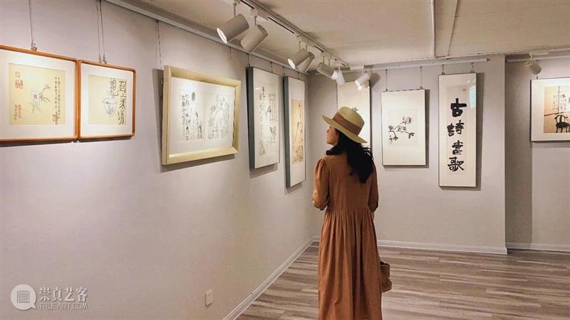 朱新建作品亮相半遮堂艺术中心 50余幅作品里寻找他的“到家消息” 热点聚焦  南京半遮堂艺术中心 朱新建 陆逸 朱新建奖 崇真艺客