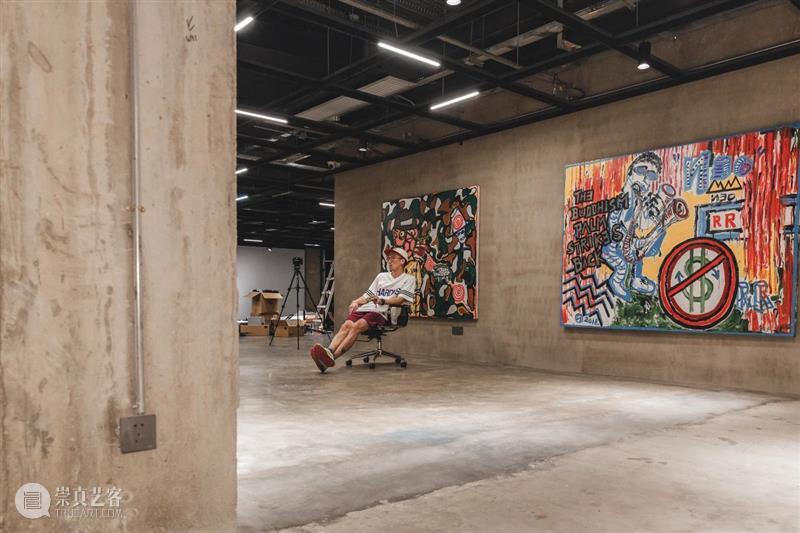AIKE | 奶粉zhou个展“咸鱼” AIKE 奶粉 zhou 个展 咸鱼 VIE 物质生活 艺术家 动画 物质 崇真艺客