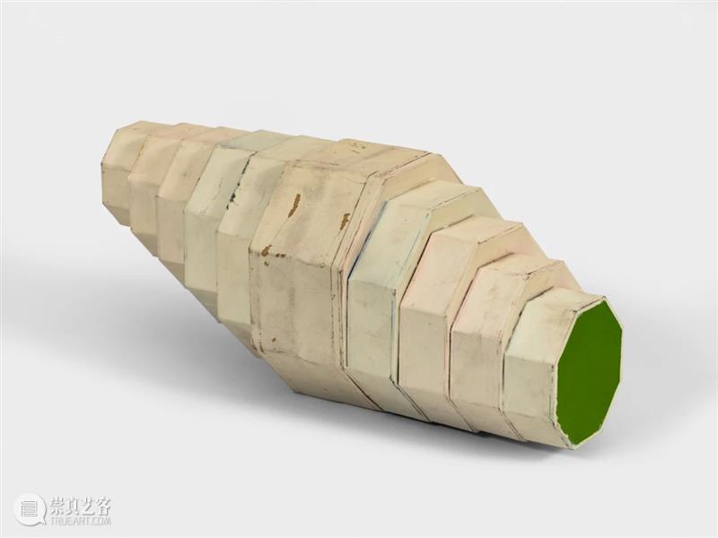 MGG现场｜由“抽象制图”走向大地艺术，罗伯特 · 史密森在玛丽安 · 古德曼纽约画廊的首次个展  MGG 罗伯特 史密森 纽约 玛丽安 古德曼 画廊 个展 大地 艺术 现场 崇真艺客