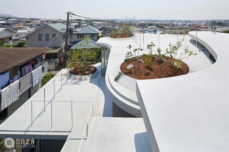 建筑 | 模糊房屋与自然之间的界限，“模糊空间”的空间 房屋 自然 之间 界限 建筑 空间 神户 日本 事务所 公司 崇真艺客