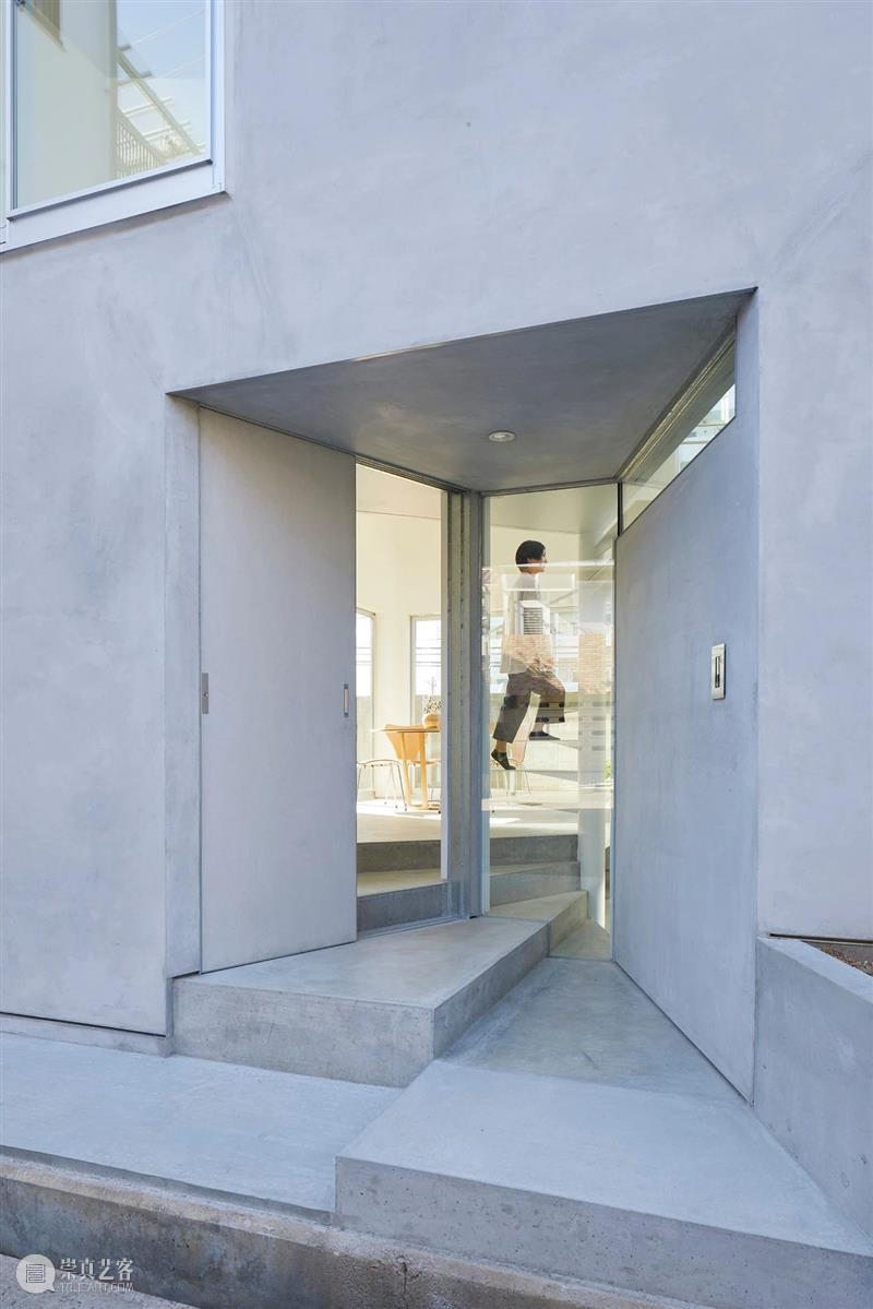 建筑 | 模糊房屋与自然之间的界限，“模糊空间”的空间 房屋 自然 之间 界限 建筑 空间 神户 日本 事务所 公司 崇真艺客