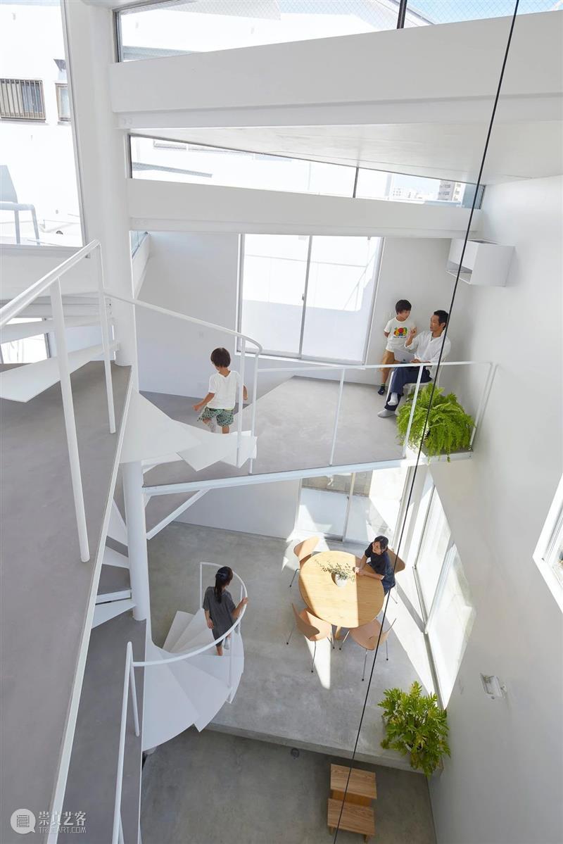 建筑 | 模糊房屋与自然之间的界限，“模糊空间”的空间 房屋 自然 之间 界限 建筑 空间 神户 日本 事务所 公司 崇真艺客