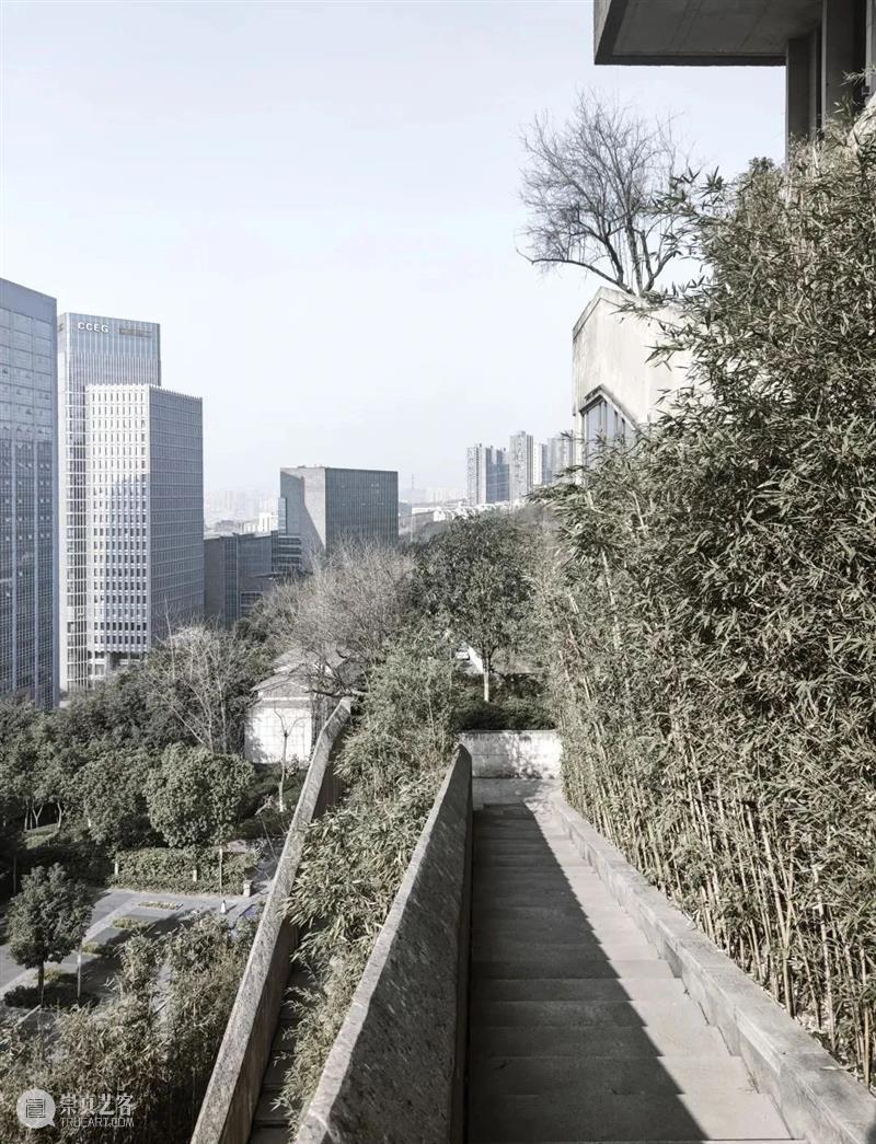 建筑丨重庆房子：一座房子，如何象征一座城市？ 建筑 重庆 房子 城市 上方 中国舞台美术学会 右上 星标 本文 周id 崇真艺客