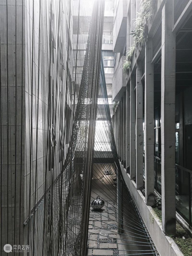 建筑丨重庆房子：一座房子，如何象征一座城市？ 建筑 重庆 房子 城市 上方 中国舞台美术学会 右上 星标 本文 周id 崇真艺客