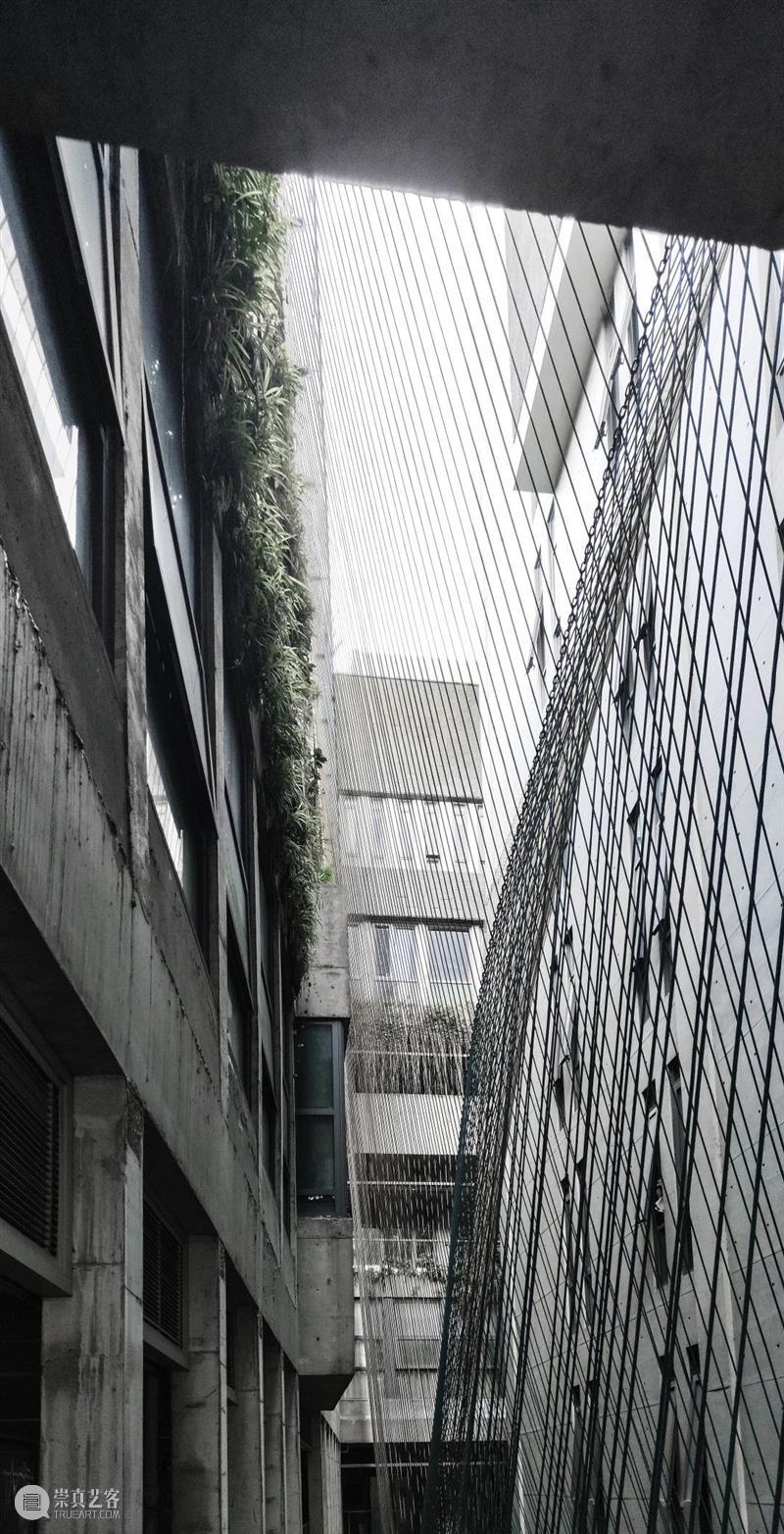建筑丨重庆房子：一座房子，如何象征一座城市？ 建筑 重庆 房子 城市 上方 中国舞台美术学会 右上 星标 本文 周id 崇真艺客