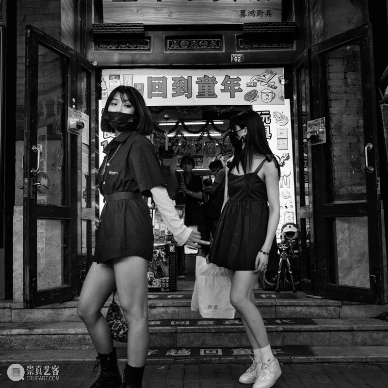 展讯 | 京城“役”景 京城 展讯 COVID 映画 摄影家 吴雁 策展人 那日松 顾问 杨浪 崇真艺客