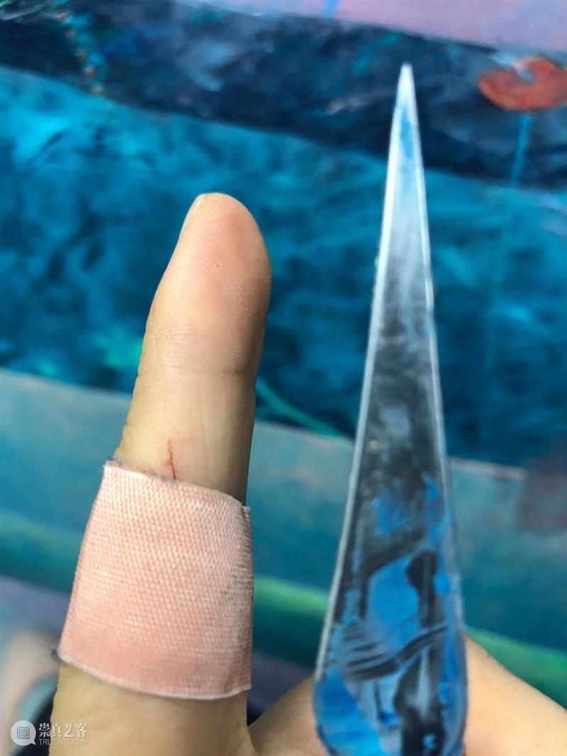 忻洛汀 | 大鱼舞虚空 虚空 忻洛汀 大鱼 个展 展期 时间 电话 地址 上海市 徐汇区 崇真艺客