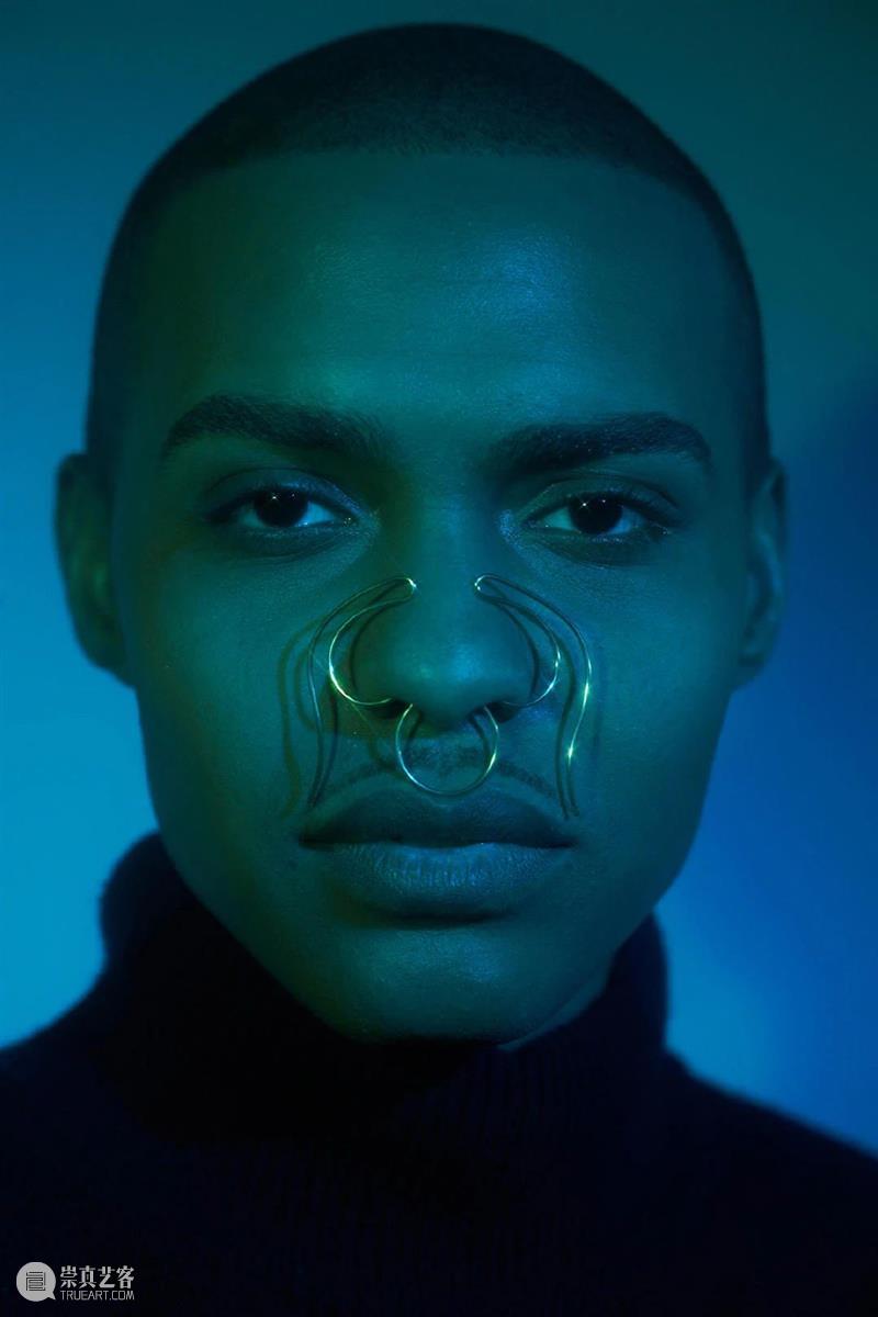 【IFA-艺术赏析】Laura Estrada | 赋予佩戴者选择的身份和个性的方式  戴馨瑀 艺术 身份 佩戴者 个性 Laura Estrada 方式 IFA 技术 之间 崇真艺客