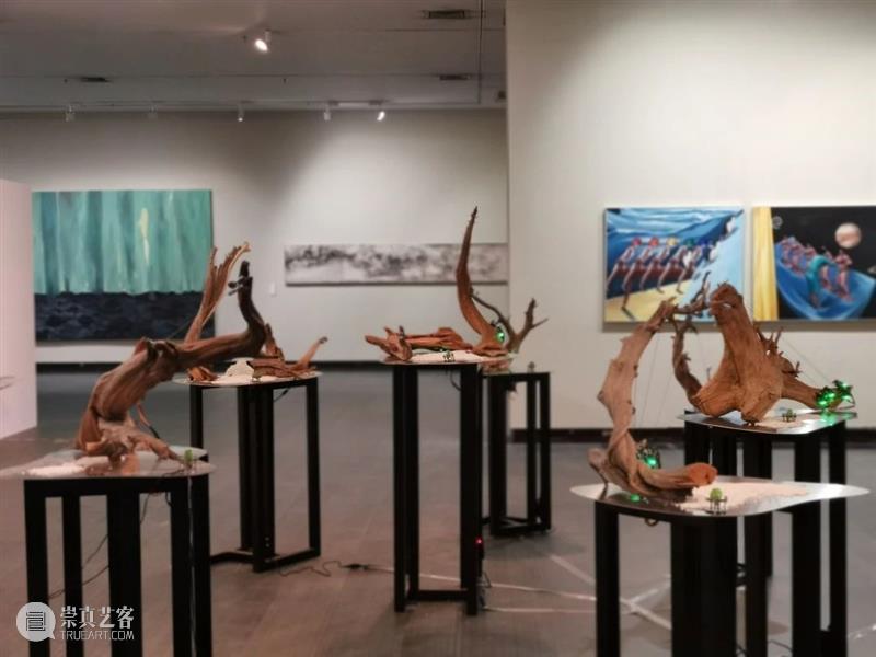 毕业季 | 2021广州美术学院雕塑与公共艺术学院研究生毕业作品展 广州美术学院 研究生 作品展 雕塑 艺术 毕业季 学院 上方 中国舞台美术学会 右上 崇真艺客