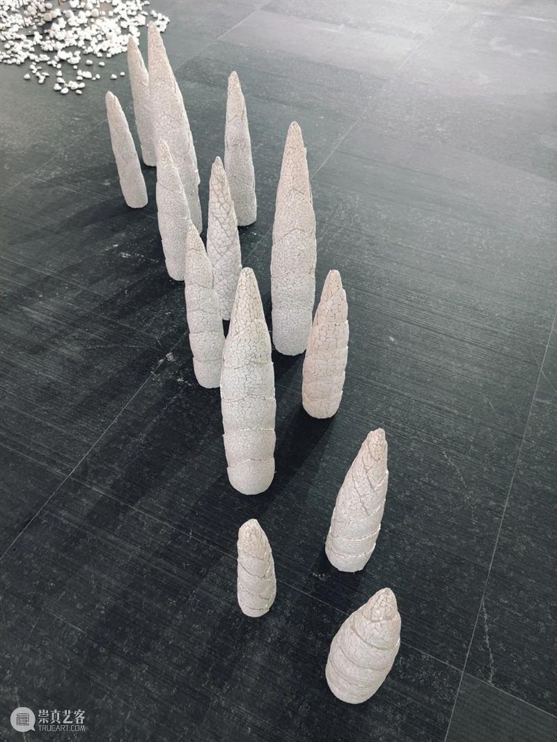 毕业季 | 2021广州美术学院雕塑与公共艺术学院研究生毕业作品展 广州美术学院 研究生 作品展 雕塑 艺术 毕业季 学院 上方 中国舞台美术学会 右上 崇真艺客