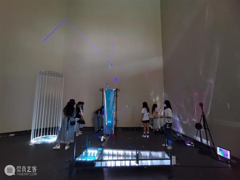毕业季 | 2021广州美术学院雕塑与公共艺术学院研究生毕业作品展 广州美术学院 研究生 作品展 雕塑 艺术 毕业季 学院 上方 中国舞台美术学会 右上 崇真艺客