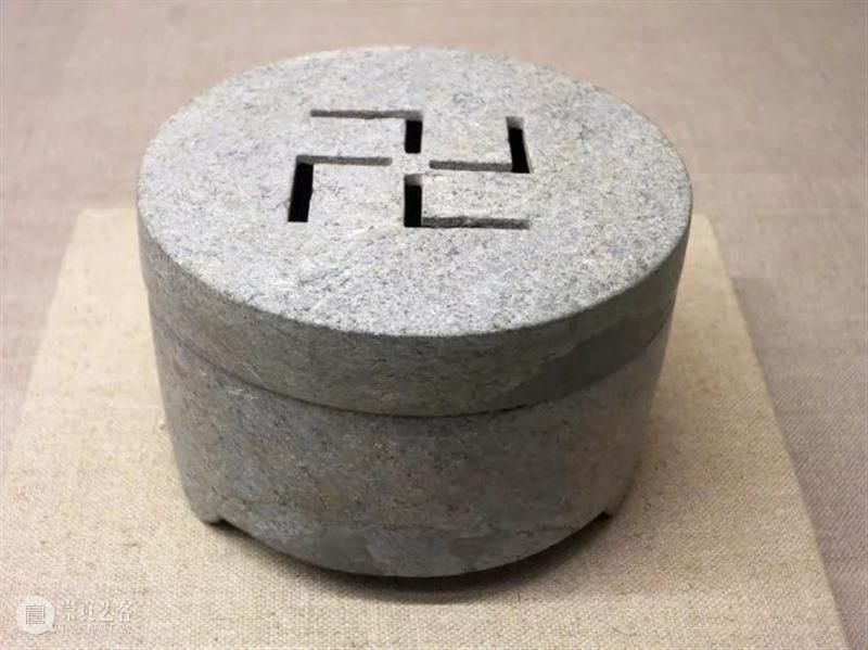 挖自家祖坟算不算违法?男子带头盗窃自己祖坟,被抓捕后判了死刑 死刑 祖坟 男子 上方 青铜器 账号 木雕 文化 知识 木材 崇真艺客