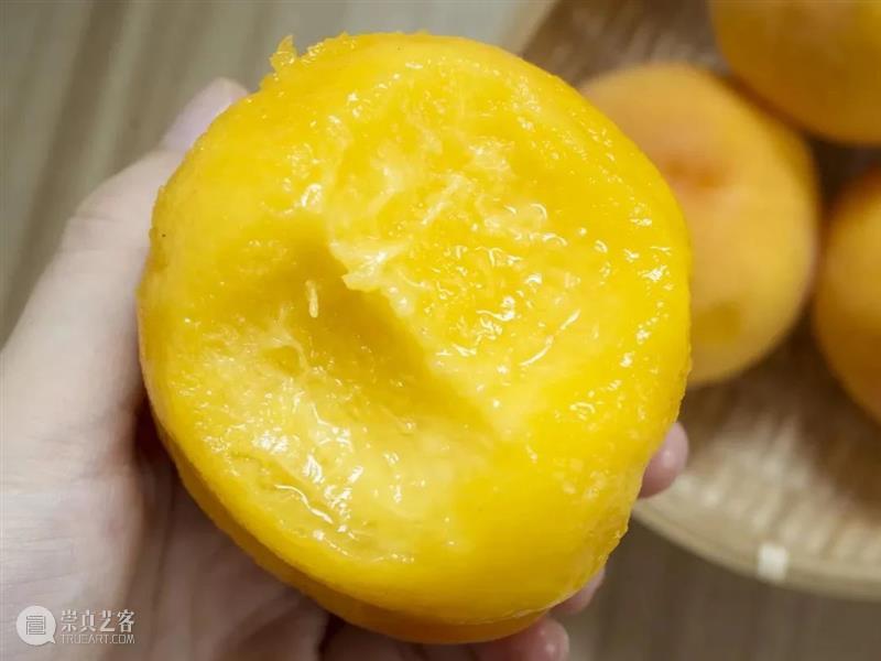 黄桃,你还只吃过罐头里的吗? 黄桃 罐头 黄桃罐头 市面上 桃香 暴力 厂家 口感 黄金 品种 崇真艺客