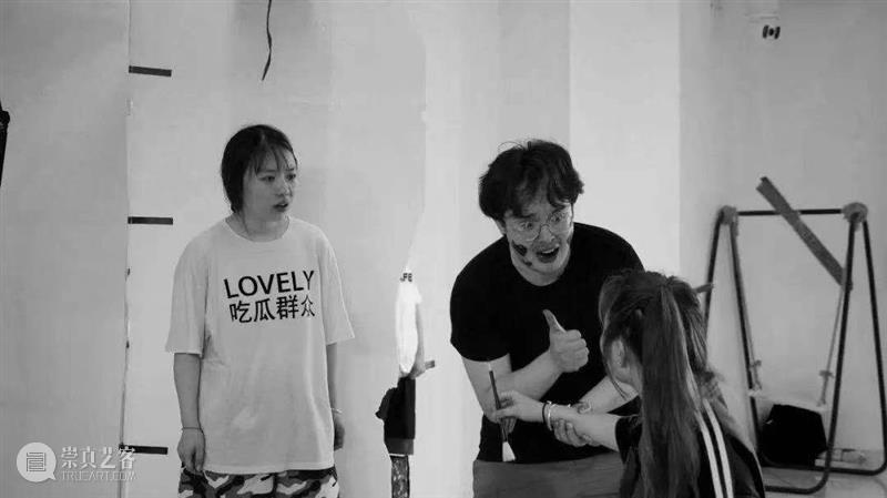 生涩而张扬的，爱情奇遇。 爱情 张扬 奇遇 西厢记 王实甫 戏曲 剧本 故事 构架 何以创作西厢记 崇真艺客