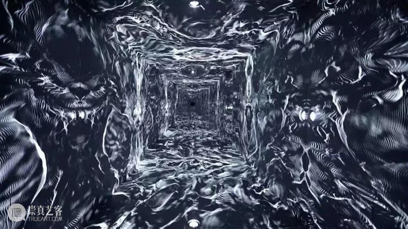 【IFA-艺术赏析】Refik Anadol | 用AI来捕捉梦境 视频资讯 戴馨瑀 艺术 Anadol IFA 梦境 日常生活 数据 感官 知识 土耳其 多媒体 崇真艺客