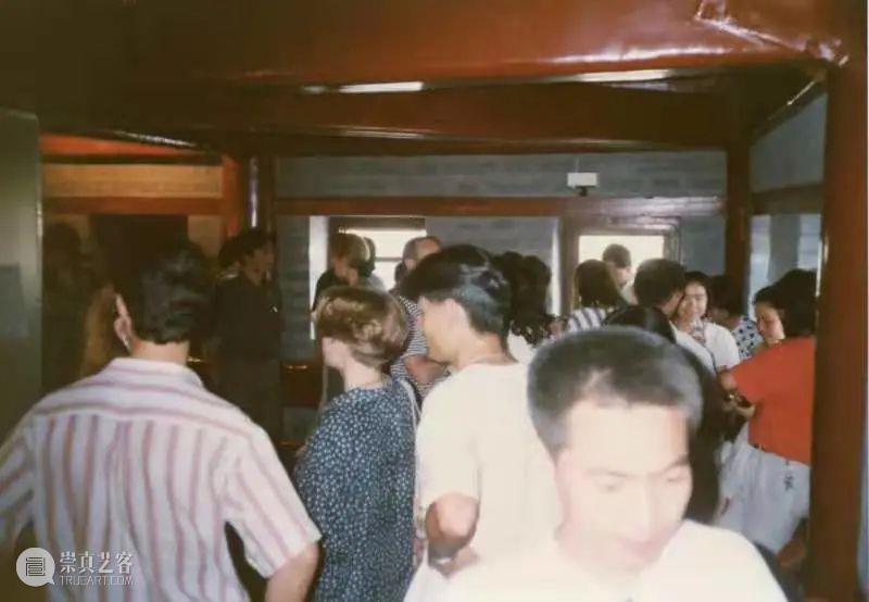 30周年 | 大弓 - 布朗当时对我说：“你看起来像一个新郎！” 布朗 当时 新郎 二维码 红门画廊 时间轴 Gong 大弓 记忆 nine 崇真艺客