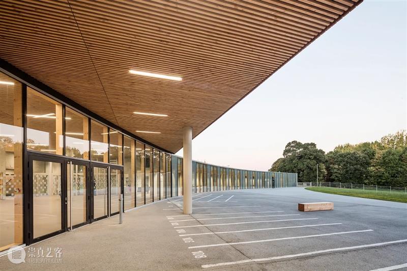 ‘木制’学院  / Dietrich | Untertrifaller + Colas Durand Dietrich BoeglyLamballe 学院 法国 布列塔尼 学生 建筑材料 木材 建筑 六面体 崇真艺客
