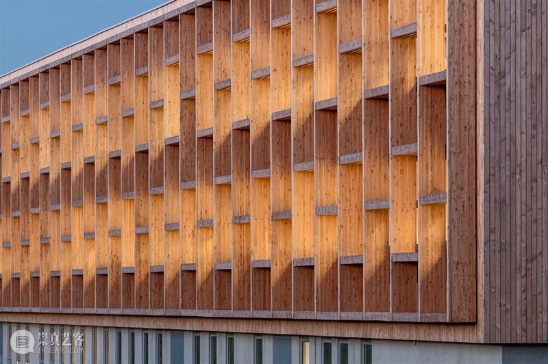 ‘木制’学院  / Dietrich | Untertrifaller + Colas Durand Dietrich BoeglyLamballe 学院 法国 布列塔尼 学生 建筑材料 木材 建筑 六面体 崇真艺客