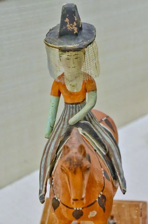 古 代 防 晒 指 南 崇真艺客