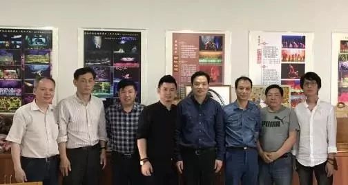 四届展丨湖北省舞台美术学会“四届展”策展理念揭密 舞台 美术 学会 湖北省 理念 展丨 策展 上方 中国舞台美术学会 右上 崇真艺客
