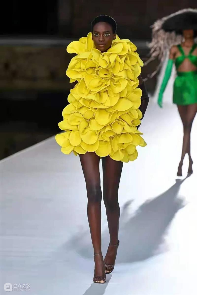 【IFA-时尚资讯】VALENTINO | Des Ateliers2021秋冬高级定制 秋冬 Ateliers IFA 资讯 VALENTINO Valentino 高级定制 系列 罗马 巴黎 崇真艺客