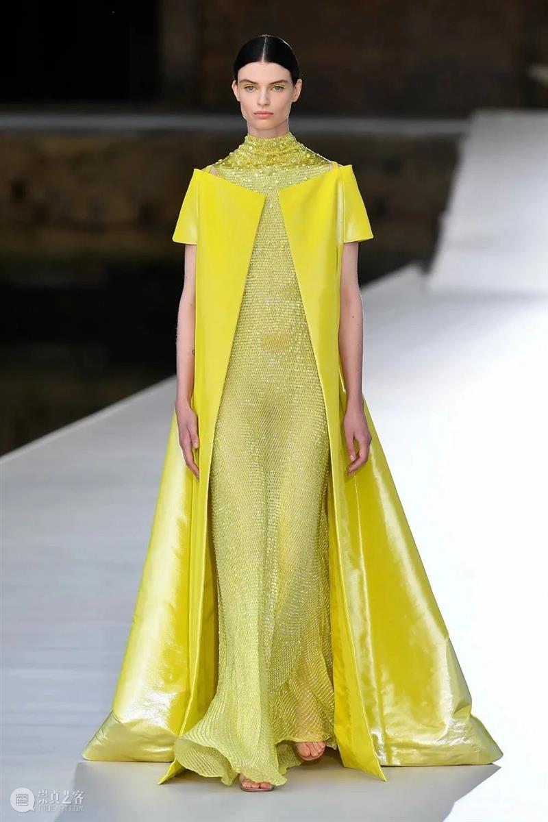 【IFA-时尚资讯】VALENTINO | Des Ateliers2021秋冬高级定制 秋冬 Ateliers IFA 资讯 VALENTINO Valentino 高级定制 系列 罗马 巴黎 崇真艺客