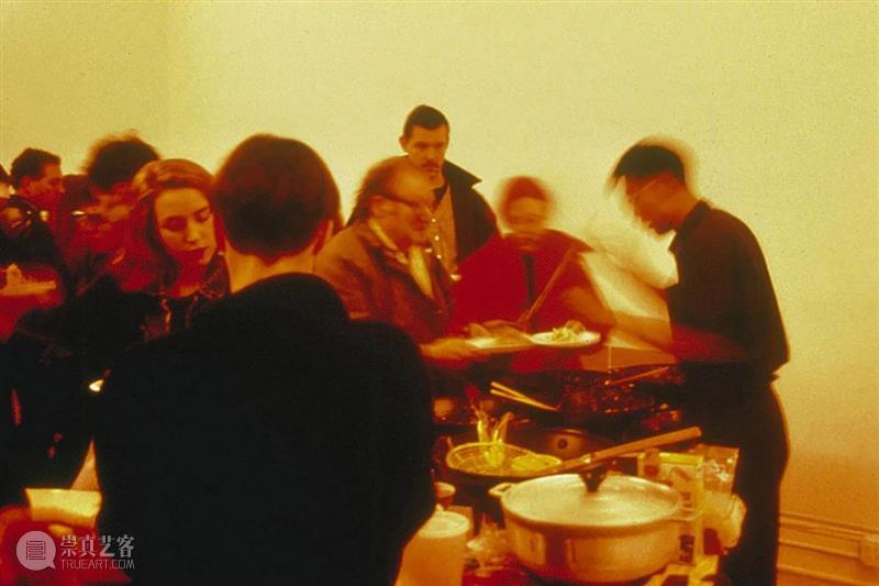 今日生日｜里克利·提拉瓦尼（Rirkrit Tiravanija）  卓纳画廊DavidZwirner 里克利 Tiravanija 提拉瓦尼 生日 里克利·提拉瓦尼 肖像 关系 美学 运动 代表人物 崇真艺客