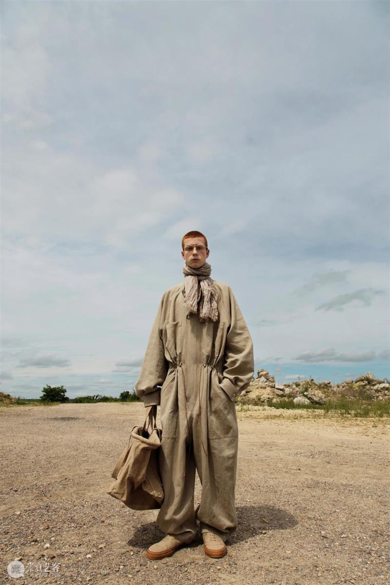 【IFA-时尚资讯】Hed Mayner | 无关性别的犹太剪裁服装 Hed Mayner 服装 犹太 IFA 资讯 性别 我希望 思路 个人 崇真艺客