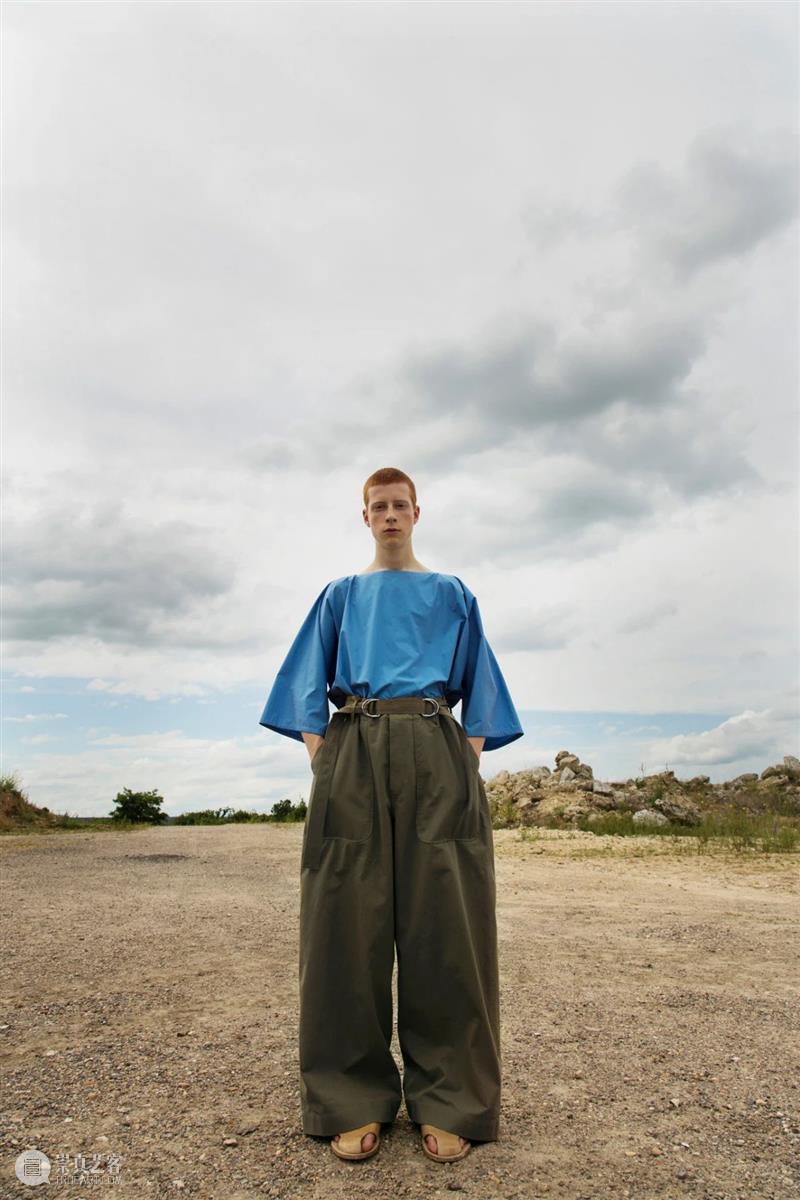 【IFA-时尚资讯】Hed Mayner | 无关性别的犹太剪裁服装 Hed Mayner 服装 犹太 IFA 资讯 性别 我希望 思路 个人 崇真艺客