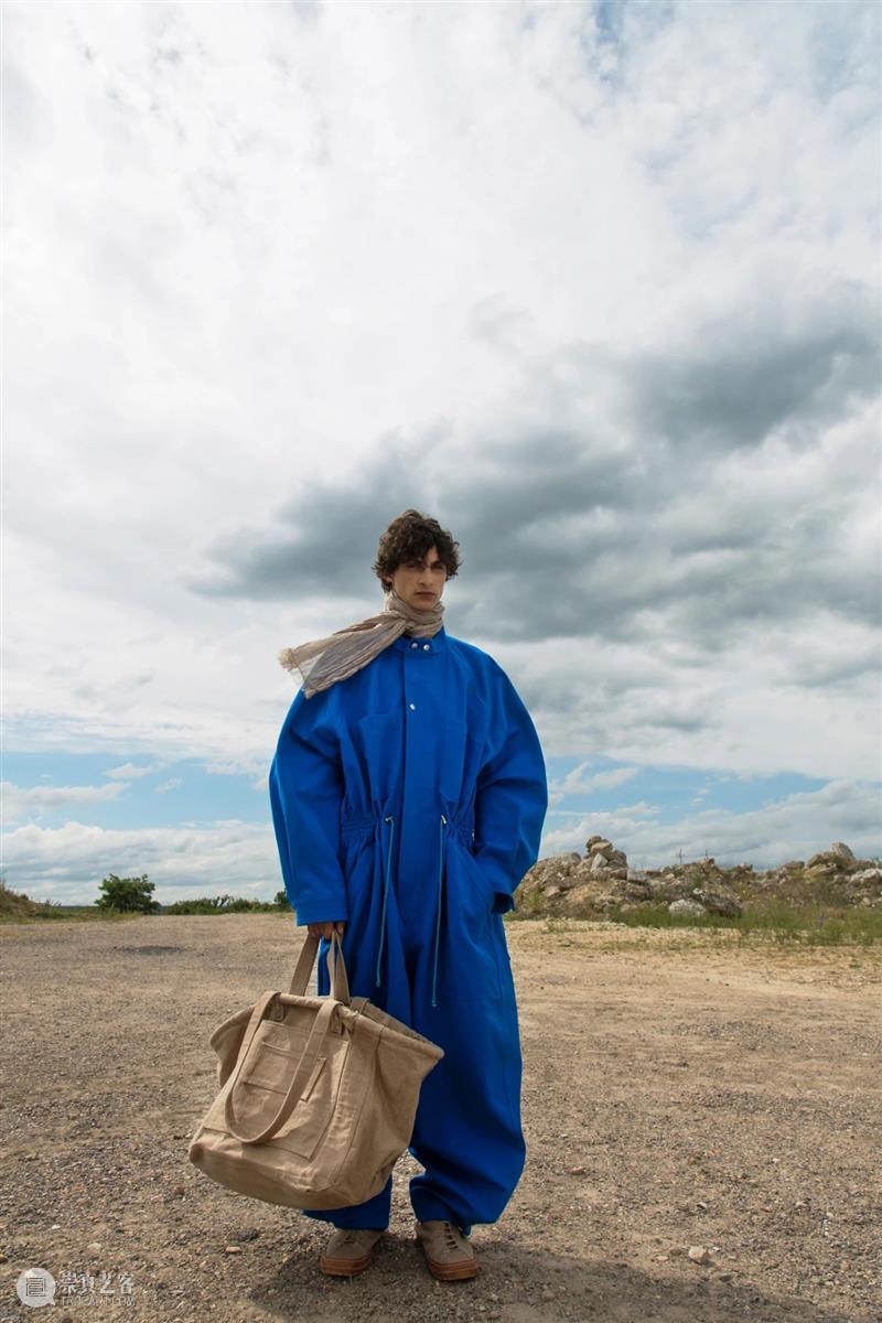 【IFA-时尚资讯】Hed Mayner | 无关性别的犹太剪裁服装 Hed Mayner 服装 犹太 IFA 资讯 性别 我希望 思路 个人 崇真艺客