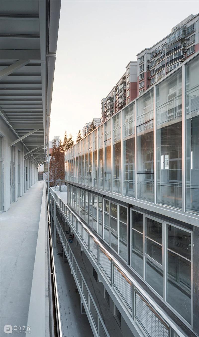 结构外露，上海富丽服装厂改造 / 亘建筑事务所 建筑 结构 事务所 上海富丽服装厂 侯博文 项目 上海 杨浦区 凤城路 现场 崇真艺客