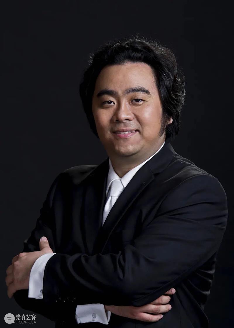 纽约时代广场公益广告聚焦中国音乐家,上海歌剧院院长许忠为歌剧“代言” 崇真艺客