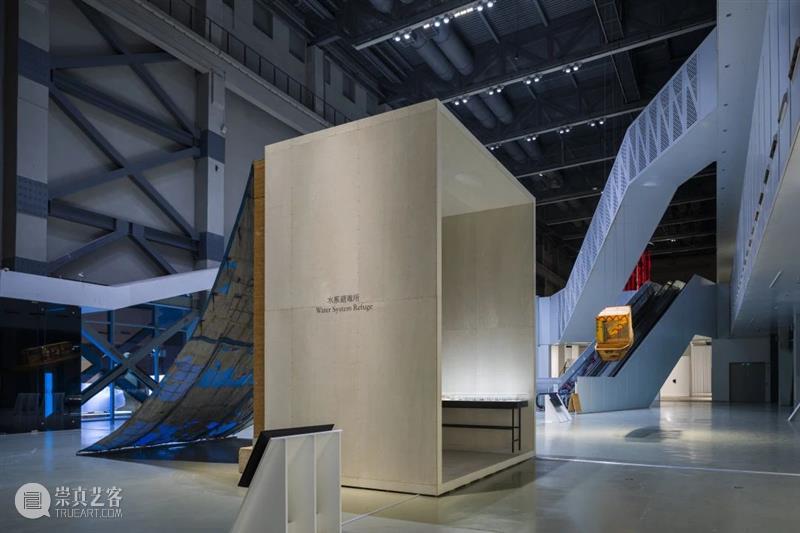 在上海双年展“湿聚合”,倾听艺术家的声音片段|曹明浩和陈建军:融化 艺术家 声音 曹明浩 陈建军 双年展 上海 片段 上海双年展 水体 艺术 崇真艺客