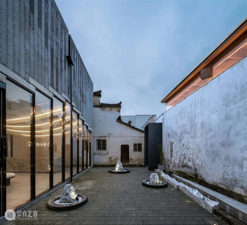 桥廊：上海三联书店·黄山桃源店 / 来建筑设计工作室 工作室 桥廊 上海三联书店 黄山 桃源 赵奕龙 引子 村子 书店 乡村 崇真艺客