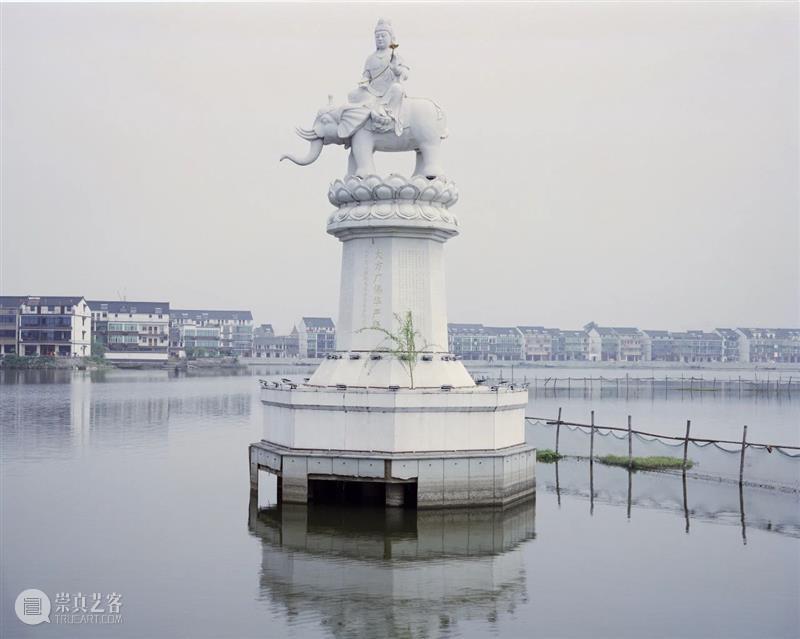 螺旋|王海江:我用4×5大画幅相机拍摄下这些支流以及周边嬗变的场景。 支流 场景 画幅 相机 周边 王海江 螺旋 生活 城市 积水潭 崇真艺客