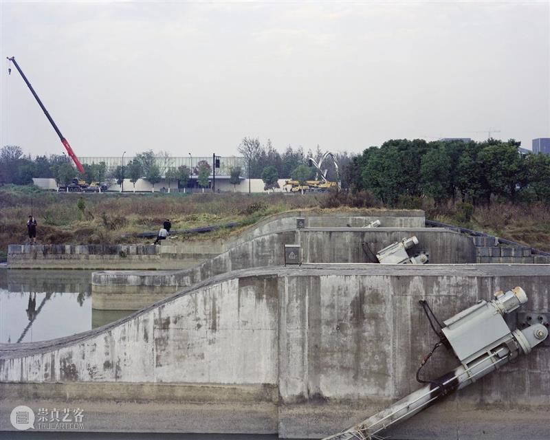 螺旋|王海江:我用4×5大画幅相机拍摄下这些支流以及周边嬗变的场景。 支流 场景 画幅 相机 周边 王海江 螺旋 生活 城市 积水潭 崇真艺客
