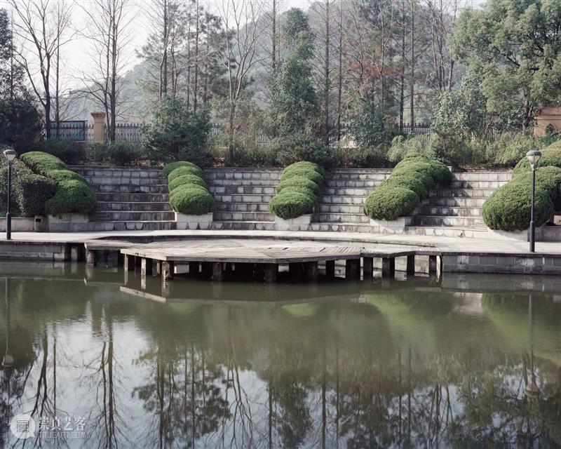 螺旋|王海江:我用4×5大画幅相机拍摄下这些支流以及周边嬗变的场景。 支流 场景 画幅 相机 周边 王海江 螺旋 生活 城市 积水潭 崇真艺客