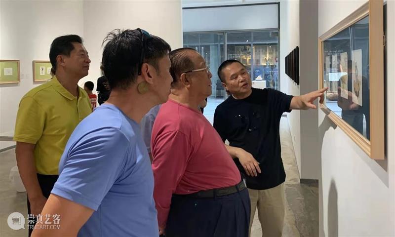 《迷迷呼呼爱艺术——程木林漫画及雕塑作品展》亮相于深圳桥舍画廊 迷迷呼呼爱艺术 程木林 漫画 雕塑 作品 深圳 桥舍画廊 3∶00 爱从 欢心桥 崇真艺客