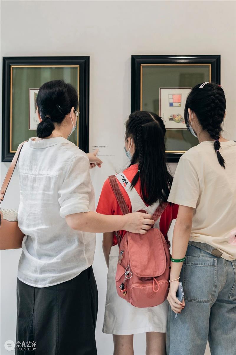 《迷迷呼呼爱艺术——程木林漫画及雕塑作品展》亮相于深圳桥舍画廊 迷迷呼呼爱艺术 程木林 漫画 雕塑 作品 深圳 桥舍画廊 3∶00 爱从 欢心桥 崇真艺客