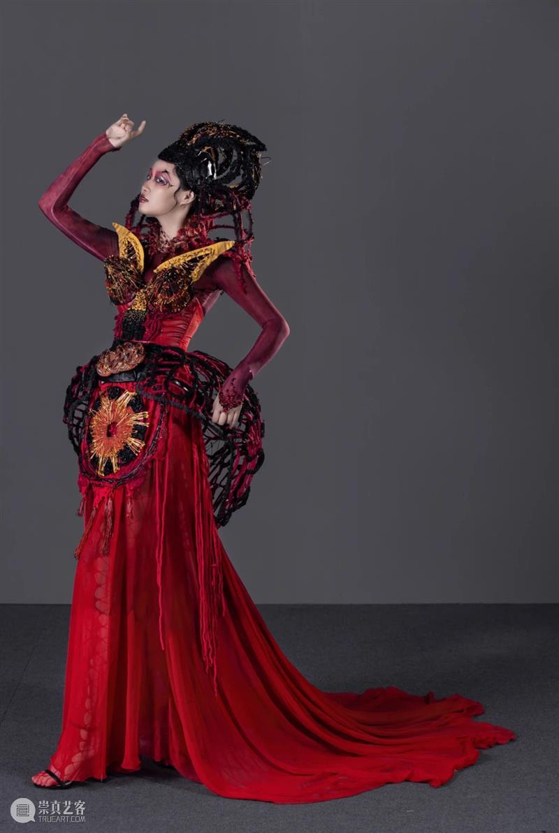 分享丨2021上海戏剧学院艺术季艺术造型展演 上海戏剧学院 艺术季 艺术 造型 上方 中国舞台美术学会 右上 星标 本文 上海 崇真艺客