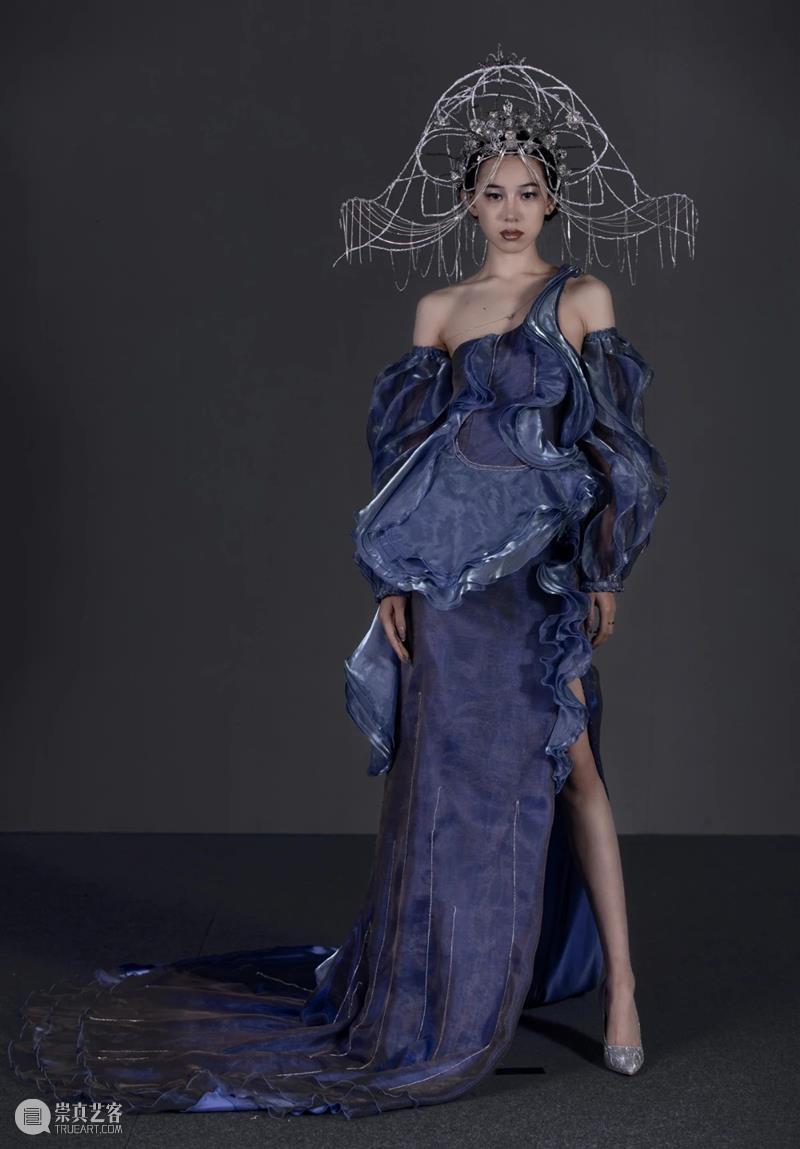 分享丨2021上海戏剧学院艺术季艺术造型展演 上海戏剧学院 艺术季 艺术 造型 上方 中国舞台美术学会 右上 星标 本文 上海 崇真艺客