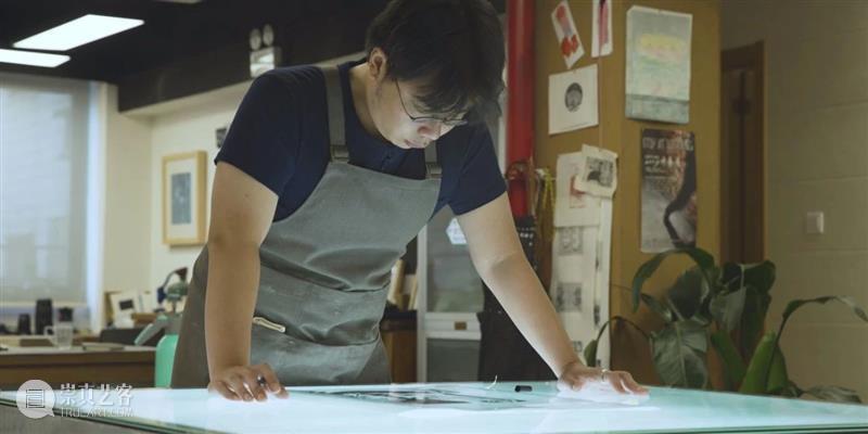 安沂南：安舆丝量 安沂南 安舆丝 一个人 结果 基础 机遇 版画 艺术家 交道 材料 崇真艺客